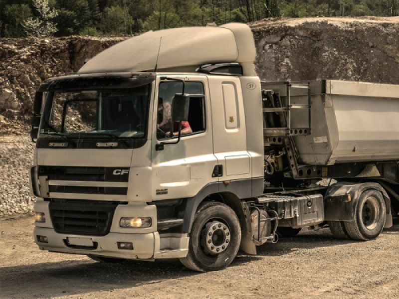 vehiculos transporte materiales